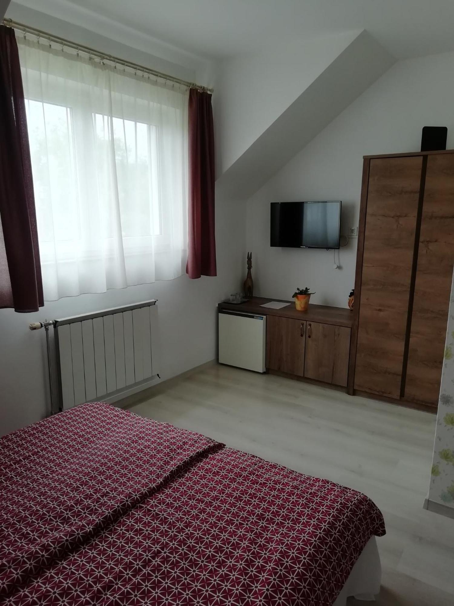 Katalin Vendeghaz Hotell Gyenesdiás Eksteriør bilde